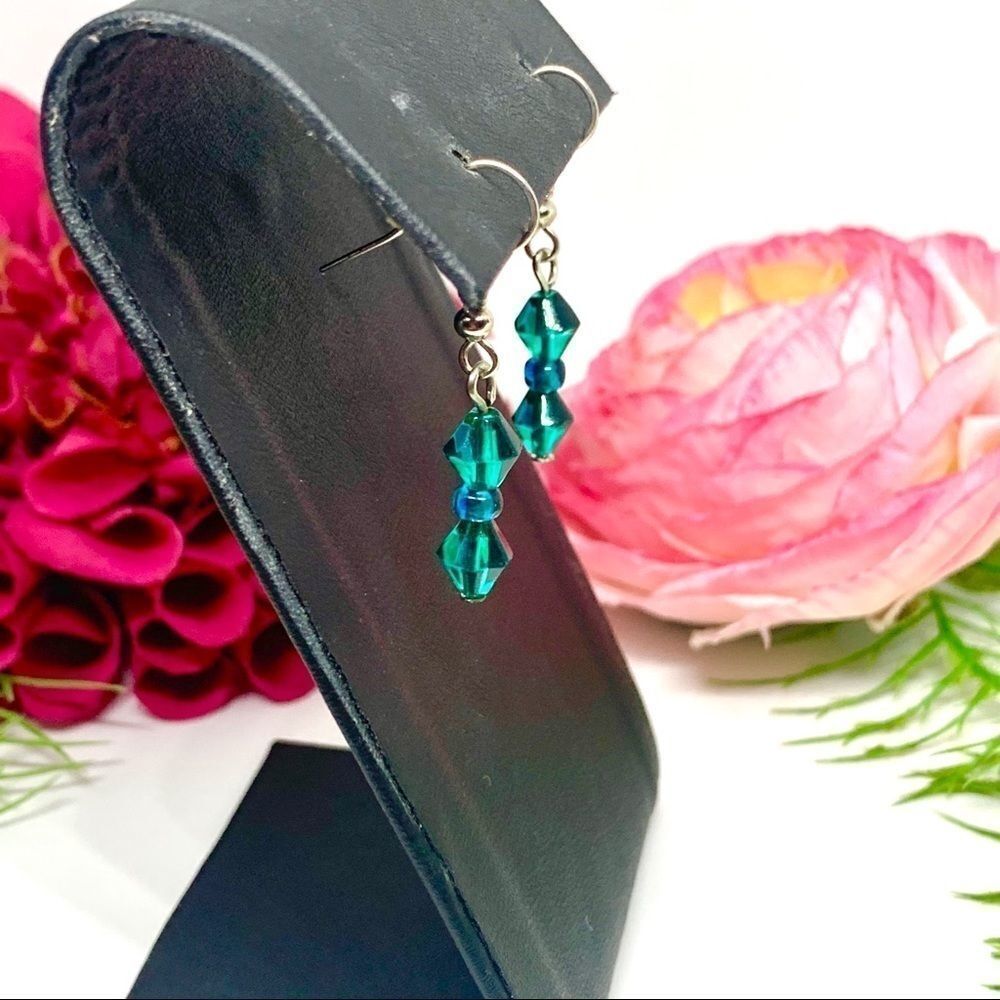VINTAGE⚜️TURQUOISE GLASS Crystal Dangling Earrings - Picture 5 of 6